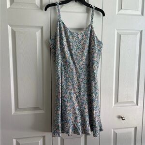 Old Navy Floral Strap Dress